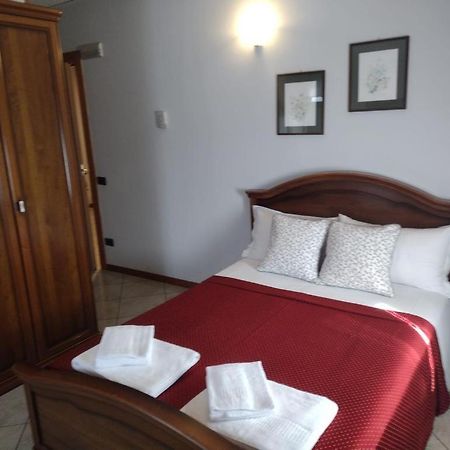 Hotel Ristorante Regina Mozzanica Luaran gambar