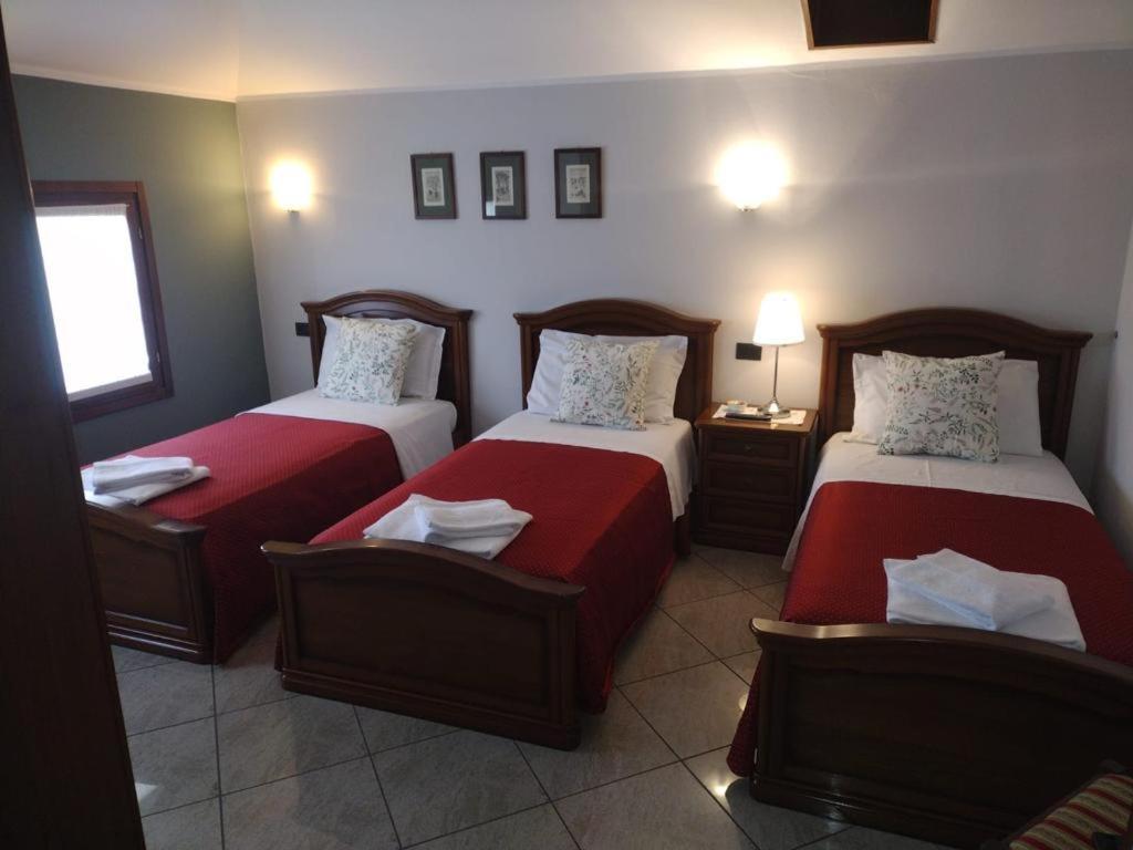 Hotel Ristorante Regina Mozzanica Luaran gambar